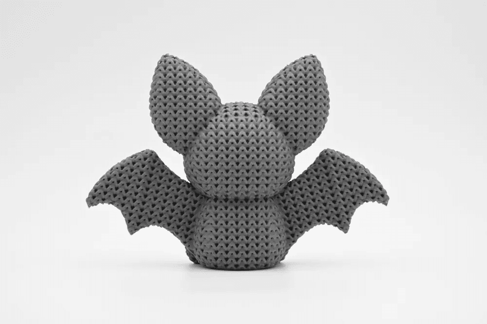 Chauve-souris Halloween à motif tricoté, gros plan sur les ailes et les oreilles